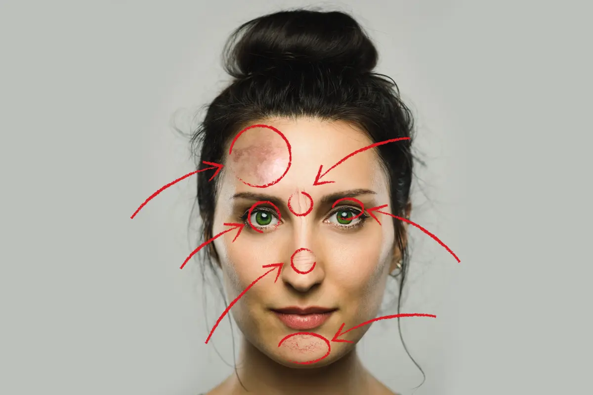 Face reading session with Emily Miller in Lansing, Michigan